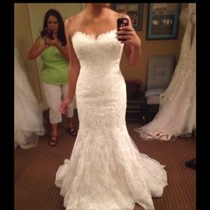 Stella York! Sexy romantic lacy wedding dress
